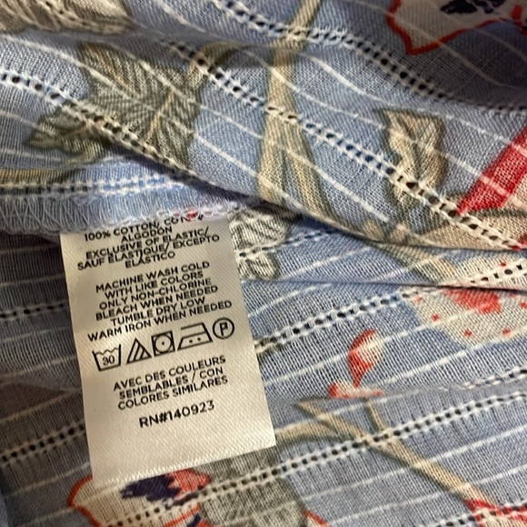 Loft Size Medium Short Sleeve Top - Picture 3 of 3